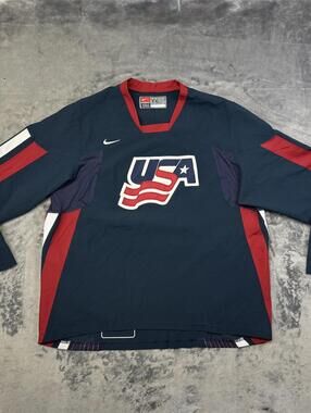 Nike USA National Team Hockey Style Pullover Jersey